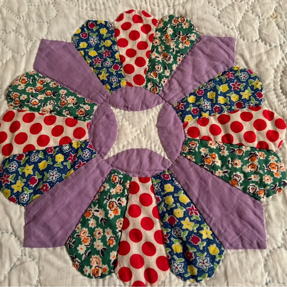 Homemade patchwork hand stitched quilt bedspread, 68”x78” - Picture 2 of 5